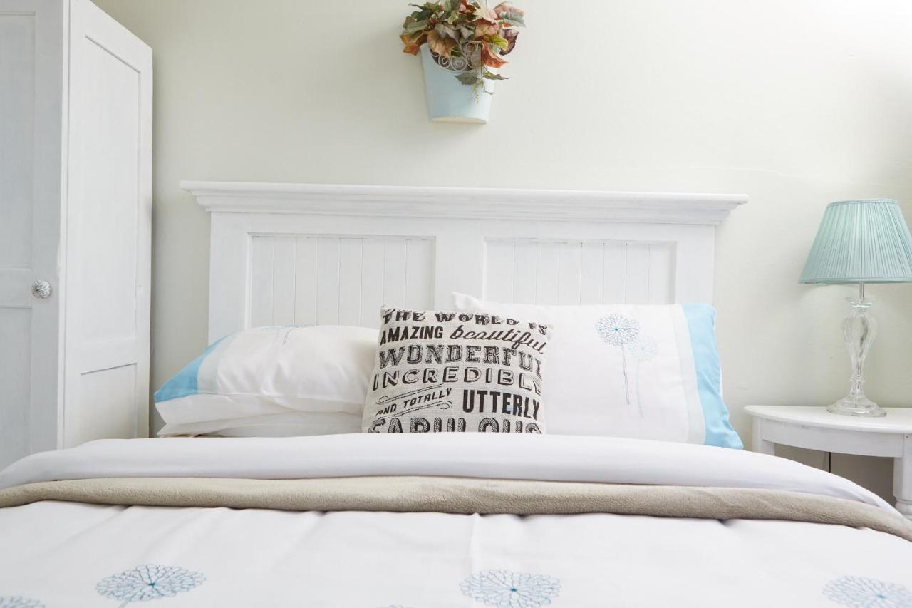 Tamarisk Bed & Breakfast 다반 외부 사진