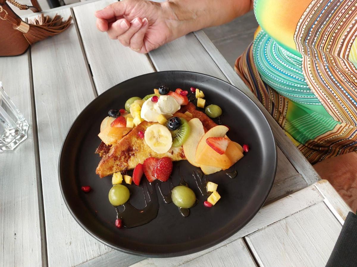Tamarisk Bed & Breakfast 다반 외부 사진